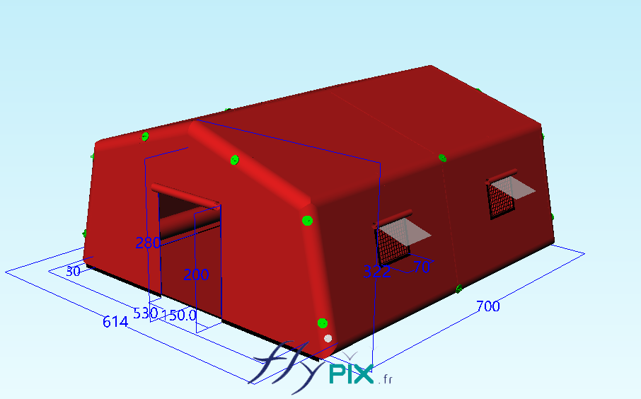A 3D model view showing an inflatable advanced medical post shelter measuring L = 7 m x W = 5.3 m, S = 37 m², with a sealed air chamber and a single-skin 0.6 mm PVC envelope. This inflatable structure, with a surface area of ​​S = 37.1 m², contains no metal components and is inflated in one piece using an electric pump. The first aid shelter features four windows and a large main access door. – Copyright Vivien LAÏLLE/FlyPix, all rights reserved, reproduction prohibited.