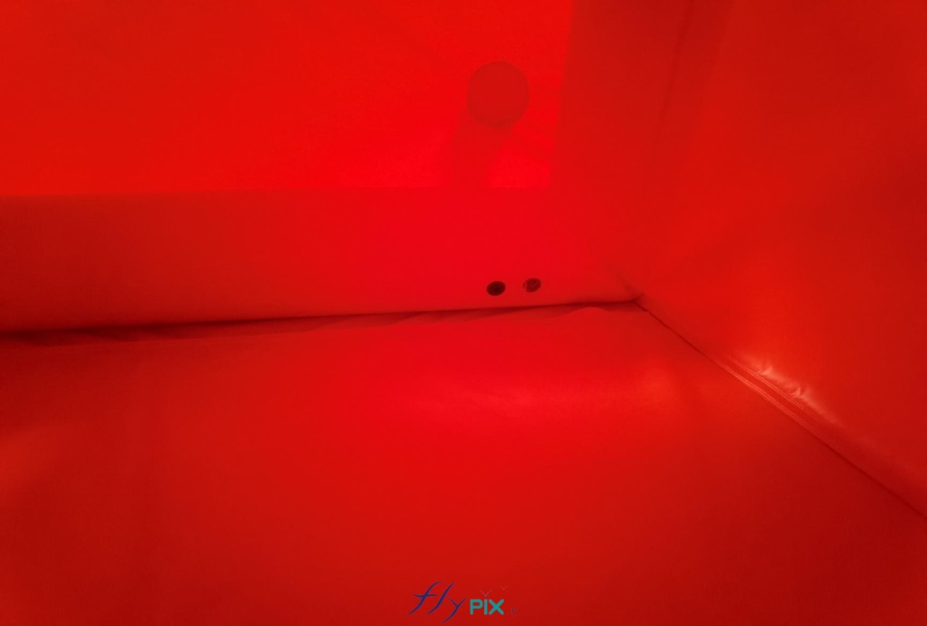 A view taken from inside the inflatable PMA shelter, with the tarpaulin on the ground. – Copyright Vivien LAÏLLE/FlyPix, all rights reserved, reproduction prohibited.